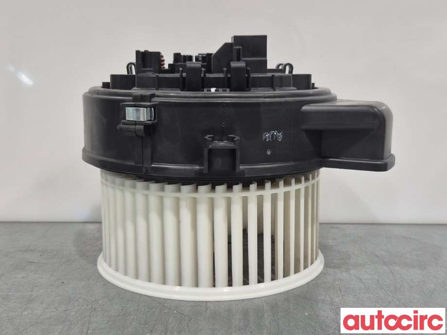 Varmeapparat motor til Volvo V40 2012-2019  (VOLVO|31369448|)