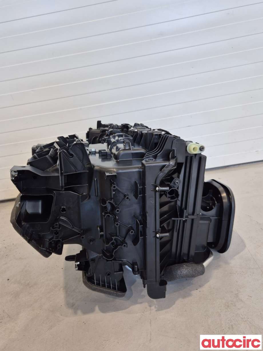 Diverse deler til Volvo V40 2012-2019 (VOLVO|31436306|)