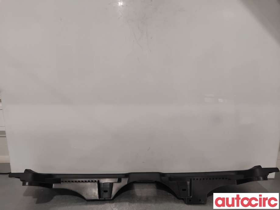Diverse deler til Volvo V60 / V60 CC 2018-->> (Type II)  (VOLVO|32239850||32239847)