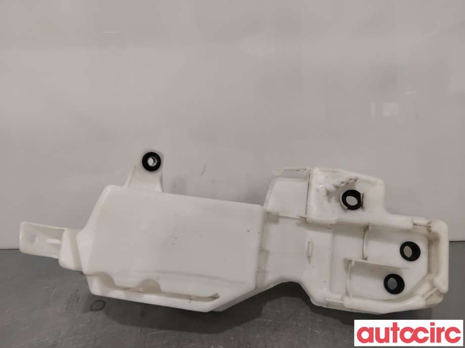 Spylertank til Volvo V60 / V60 CC 2018-->> (Type II)  (VOLVO|30747576|)