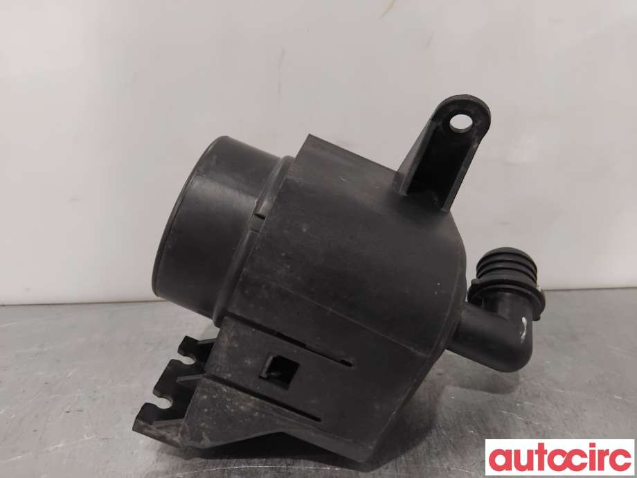 Diverse deler til Volvo V60 / V60 CC 2018-->> (Type II)  (VOLVO|32139393|)
