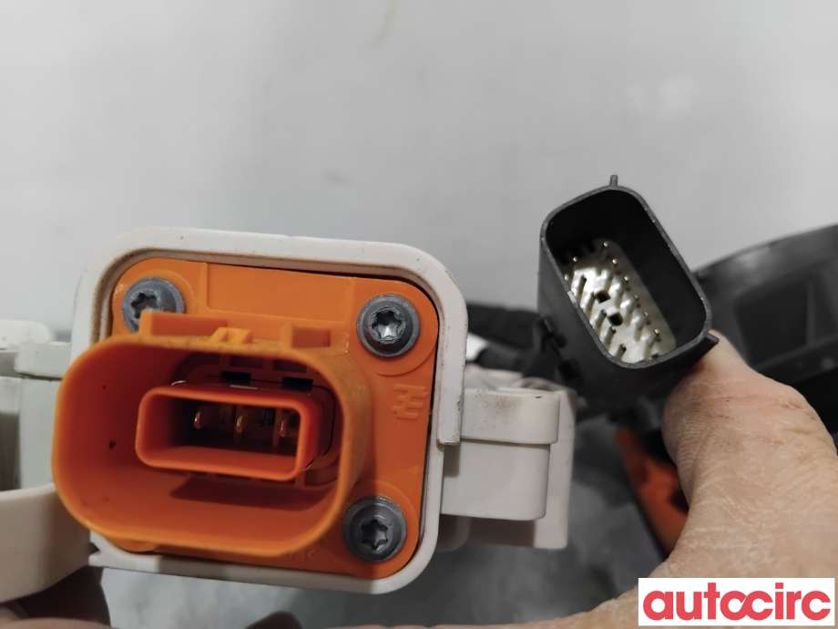 Kabel høy volt (HV) hybrid til Volvo V60 / V60 CC 2018-->> (Type II)  (VOLVO|32266639|)