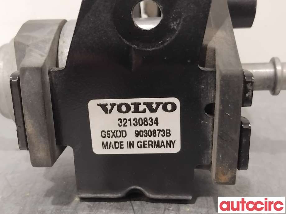 Diverse deler til Volvo V60 / V60 CC 2018-->> (Type II)  (VOLVO|32130834|)