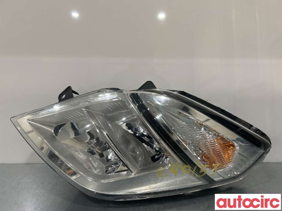Frontlykt venstre halogen til Nissan NV400, 2012-->> (NISSAN|26060BZ50A)