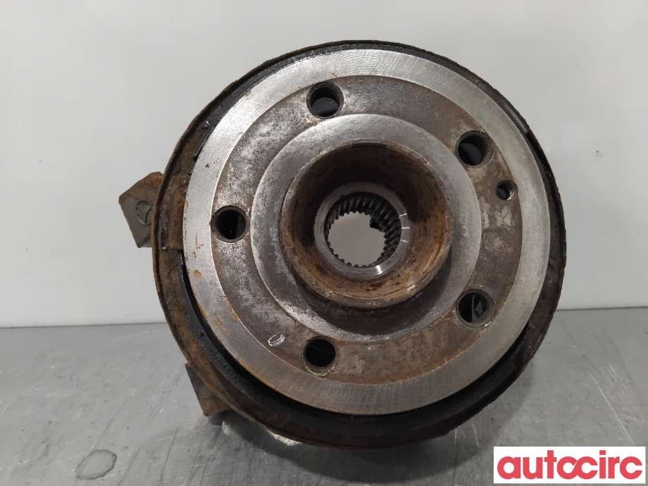 Hjulspindel venstre bak til Mercedes Vito, 2014-->> (W447) (W447) (MERCEDES|A4473505500)