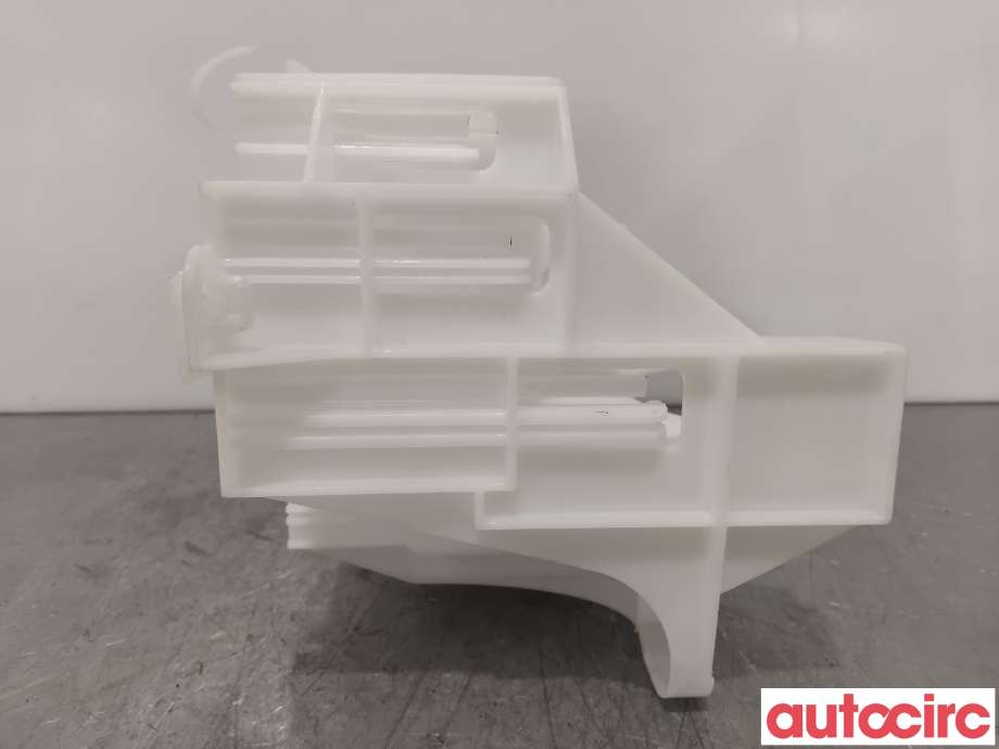 Innredning pakke til Toyota RAV4 2016-2019 (Type IV, Fase 2)  (TOYOTA|8287742030|)