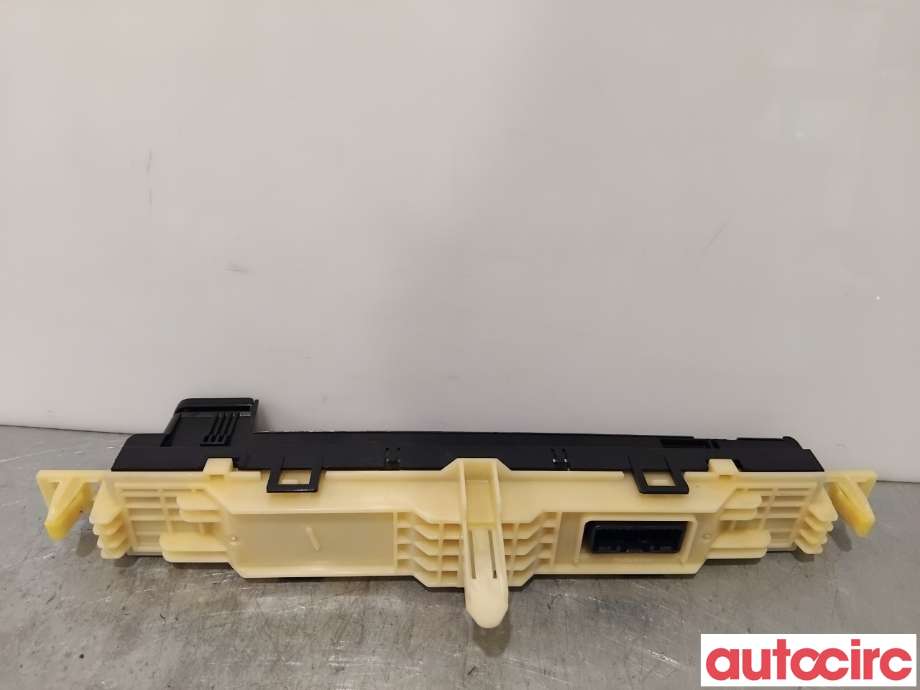 Bryter nødblink til Toyota RAV4 2016-2019 (Type IV, Fase 2)  (TOYOTA|8395042230|022200-998|83950-42230)