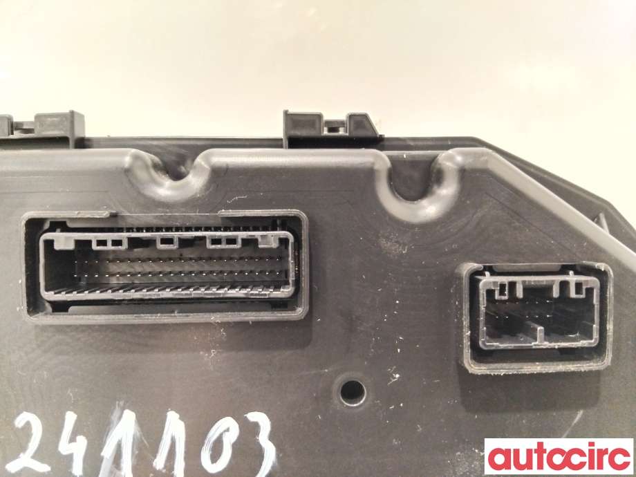 Instrumentpanel til Toyota RAV4 2016-2019 (Type IV, Fase 2) (TOYOTA|8380042U30|257520-8542|83800-42U30)