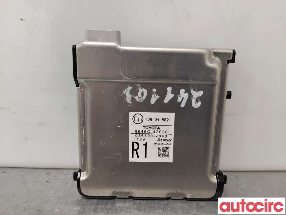 Sensor radar til Toyota RAV4 2016-2019 (Type IV, Fase 2)  (TOYOTA|8646C42020|036500-7840|8646C-42020)