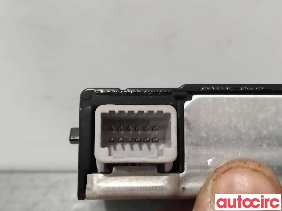 Sensor radar til Toyota RAV4 2016-2019 (Type IV, Fase 2)  (TOYOTA|8646C42020|036500-7840|8646C-42020)