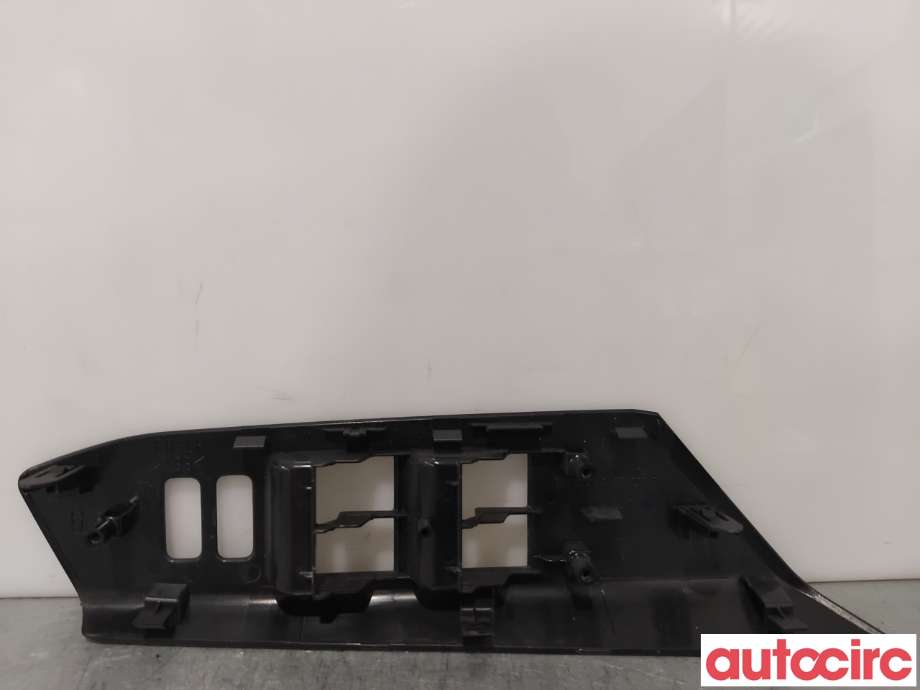 Diverse deler til Toyota RAV4 2016-2019 (Type IV, Fase 2)  (TOYOTA|7423242180||74232-42180)