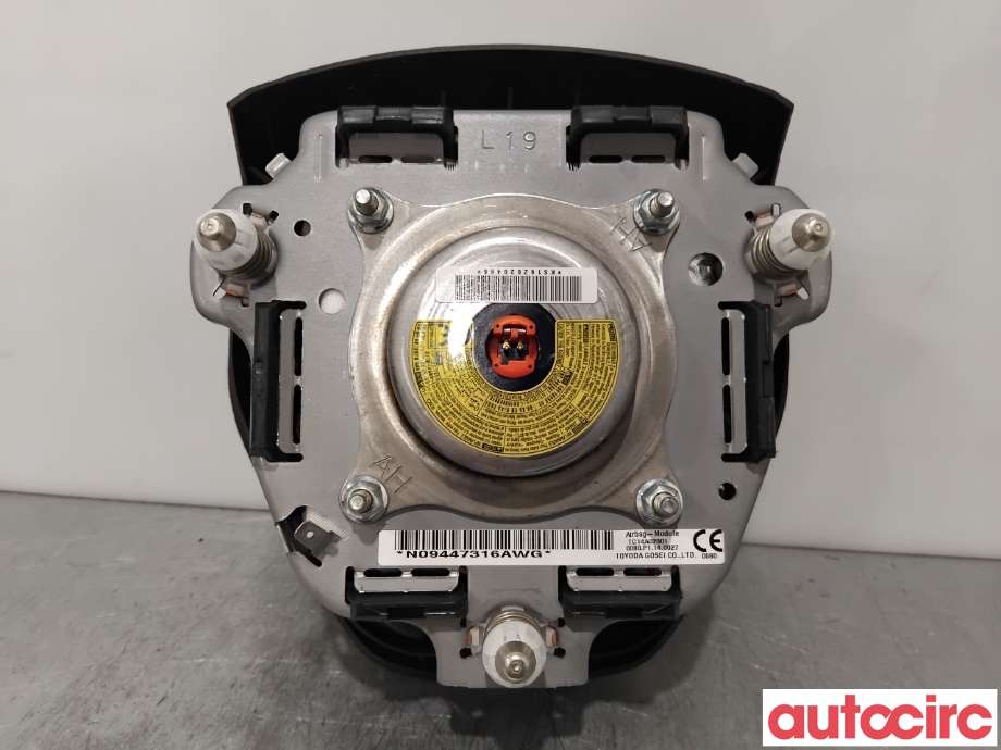 Airbag rattpute til Toyota RAV4 2016-2019 (Type IV, Fase 2)  (TOYOTA|4513042210C0|)