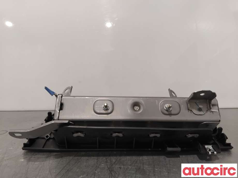 Airbag kne til Toyota RAV4 2016-2019 (Type IV, Fase 2)  (TOYOTA|7390042031C0|)