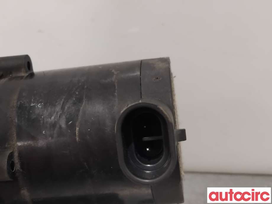 Sirkulasjonspumpe til Ford Kuga 2008-2012 (Type I) (FORD|1311238|)