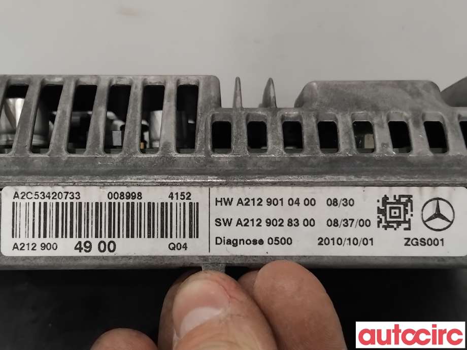 Multimedia display (MCU - Media Controller Unit) til Mercedes E-Klasse 2009-2013 (Fase 1) (W212) (W212) (MERCEDES|A2129009122|A2C53420733|A2129004900)