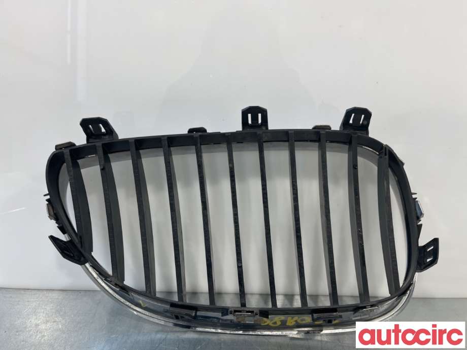 Grill venstre til BMW 5-Serie 2003-2010 (E60/E61) (E60/E61) (BMW|51712155447|)