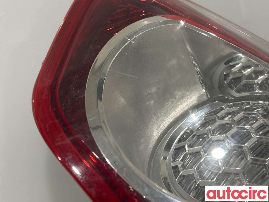 Baklykt høyre indre til Ford Kuga 2008-2012 (Type I)  (FORD|1545446)