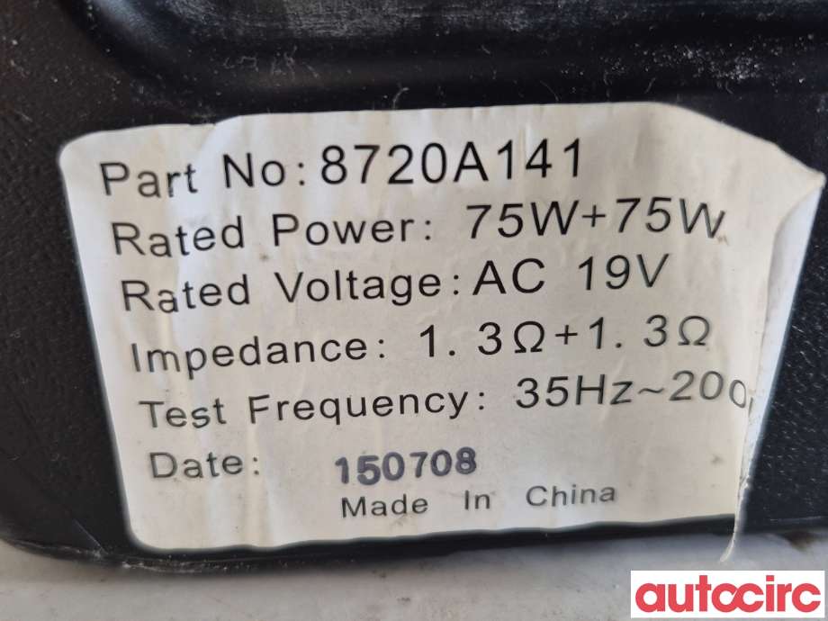 Bilstereo høyttaler til Mitsubishi Outlander 2015-->> (Type III, Fase 2)  (MITSUBISHI|8720A141|)