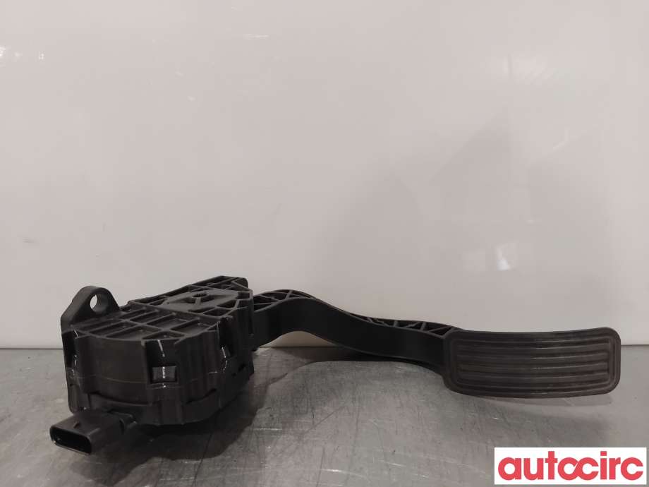 Pedal gass til Tesla Model 3 2018-2023 (Fase 1)  (TESLA|1044695-00-A|)