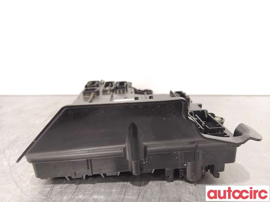 Styreenhet diverse til Tesla Model 3 2018-2023 (Fase 1)  (TESLA|1567455-02-D||1567455-00-C)