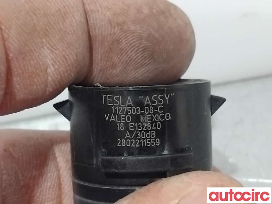 Parkeringssensor bak til Tesla Model 3 2018-2023 (Fase 1)  (TESLA|1127503-08-C|E132840)