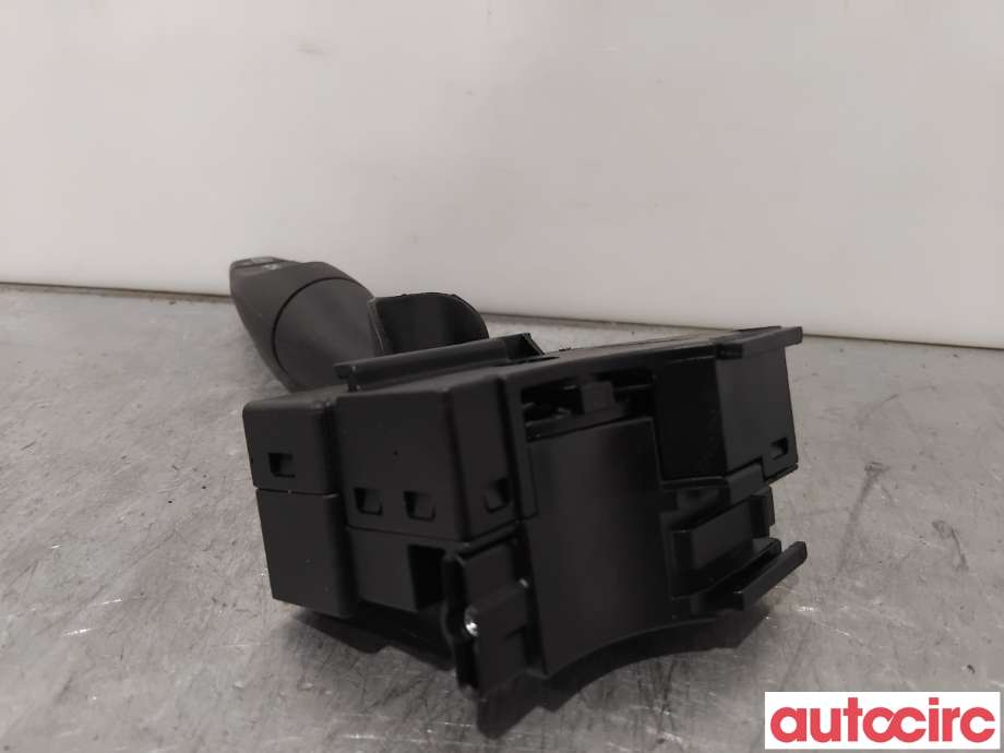 Bryter blink til Ford Mondeo 2001-2007 (Type III)  (FORD|1150716||1S7T13335BE)