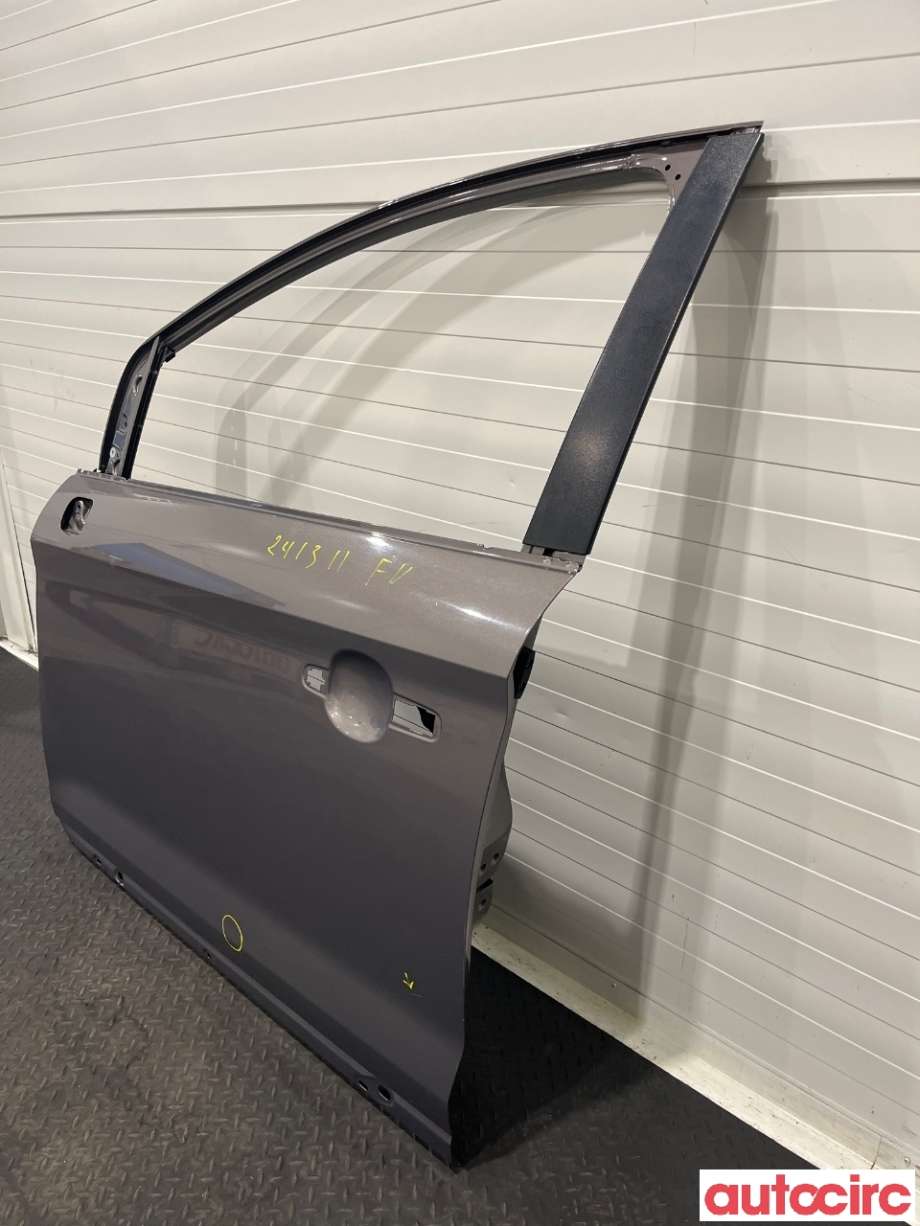 Dør venstre foran til Ford Kuga 2008-2012 (Type I)  (FORD|1712679|P8V41-S20125-AC)