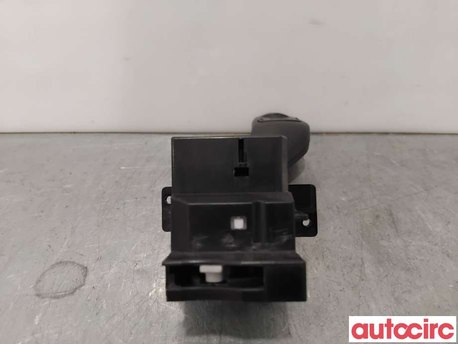 Bryter blink til Ford Mondeo 2011-2014 (Type IV, Fase 2)  (FORD|1835510||6G9T-13335-BE)