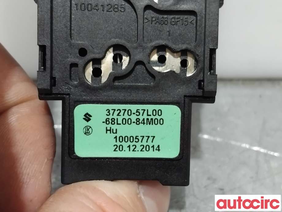 Bryter tåkelys til Suzuki Vitara 2015-->> (Type IV)  (SUZUKI|37270-68L00|)