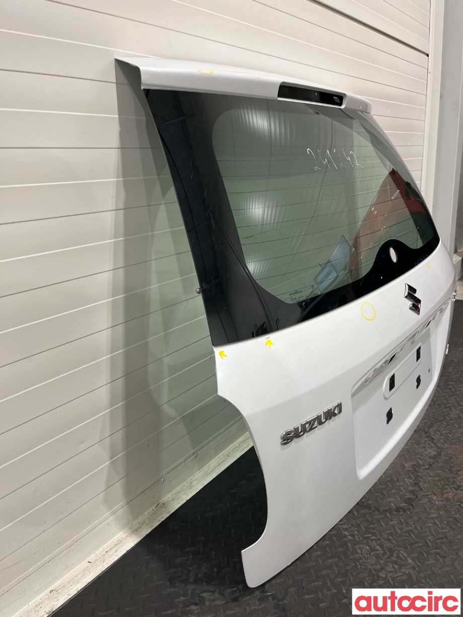 Bakluke combi til Suzuki SX4 2009-2013 (Type I, Fase 2)  (SUZUKI|69100-79J00)
