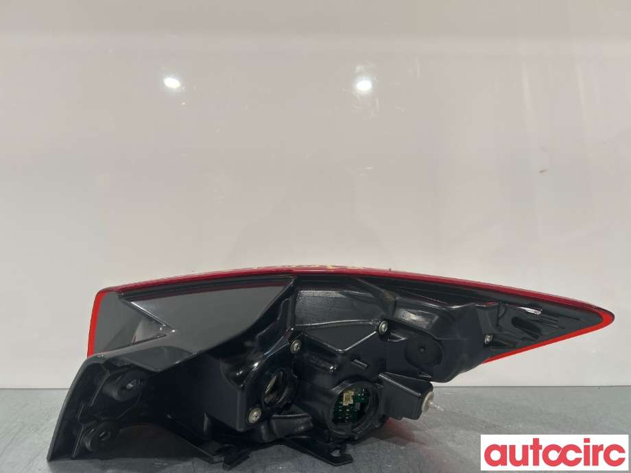 Baklykt venstre til Mazda CX-3 2015-2022  (MAZDA|DB2S51160F)