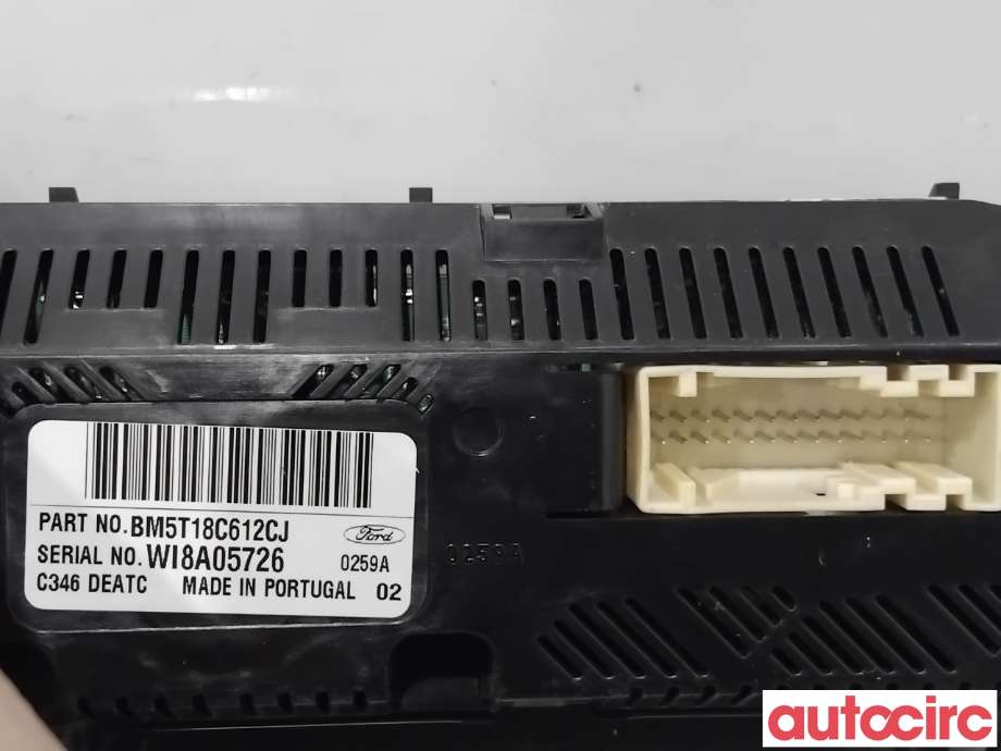 Varmeapparat betjening til Ford Focus 2011-2014 (Type III, Fase 1)  (FORD|1866942||BM5T18C612CJ)