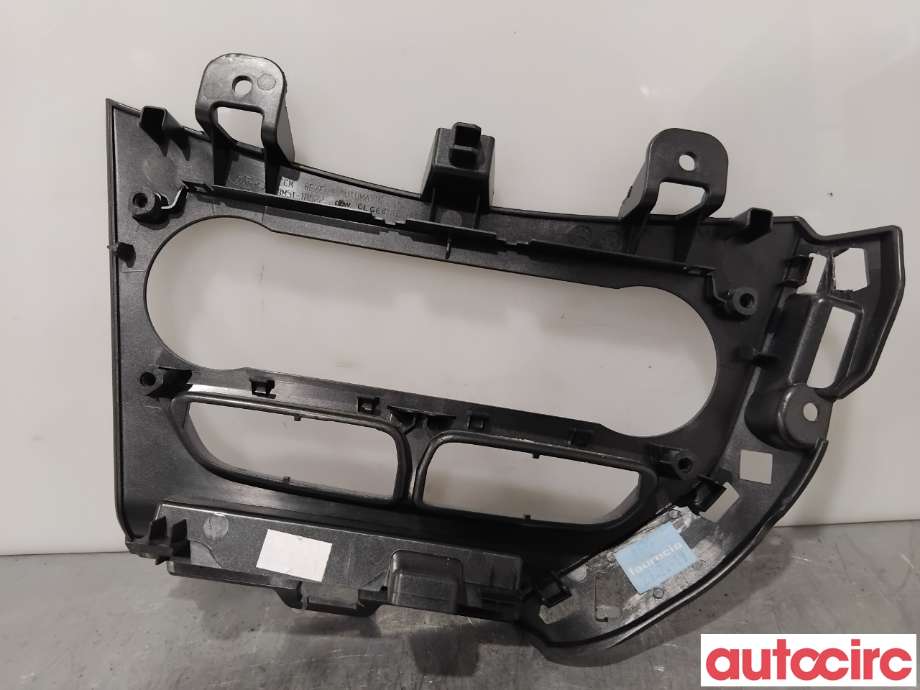 Diverse deler til Ford Focus 2011-2014 (Type III, Fase 1) (FORD|1835482||BM51-18522-EDW)