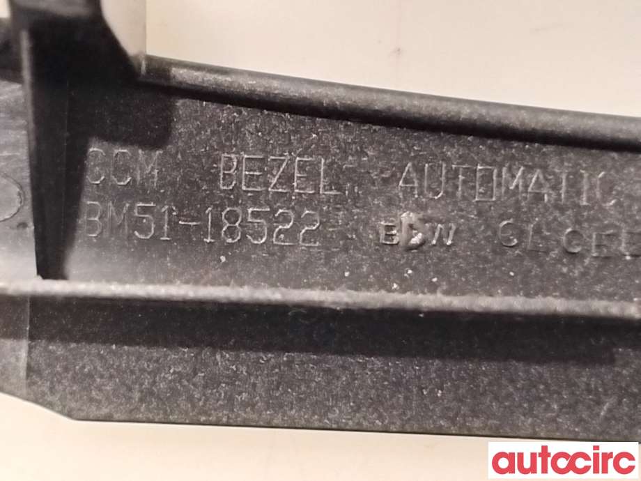 Diverse deler til Ford Focus 2011-2014 (Type III, Fase 1) (FORD|1835482||BM51-18522-EDW)
