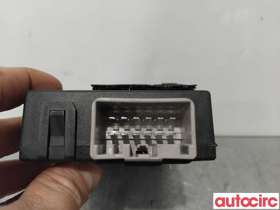 Styreenhet hengerfeste til Ford Focus 2011-2014 (Type III, Fase 1)  (FORD|1786386||AM5J-19H378-AC)