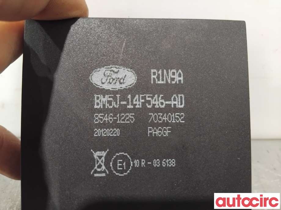 Styreenhet hengerfeste til Ford Focus 2011-2014 (Type III, Fase 1)  (FORD|2099693|8546-1225|BM5J-14F546-AD)