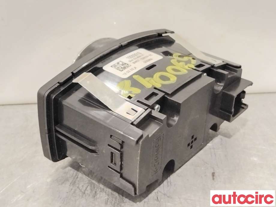 Bryter lys til Ford Focus 2011-2014 (Type III, Fase 1)  (FORD|2551321||BM5T13A024EC)