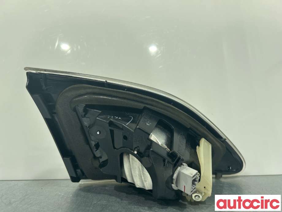 Baklykt høyre indre til Mazda 3 2009-2013 (Type II)  (MAZDA|BBM4513F0F)