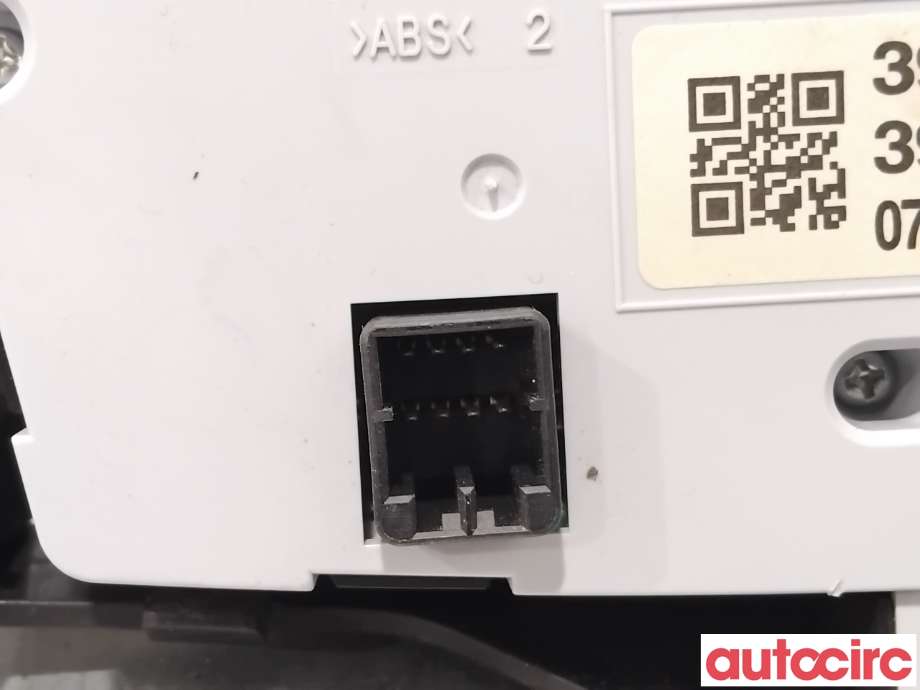 Varmeapparat betjening til Suzuki Swift 2011-2017  (SUZUKI|39510-68L00-BKZ||39510-68L00)