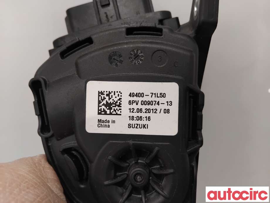 Pedal gass til Suzuki Swift 2011-2017  (SUZUKI|49400-71L50|6PV009074-13)
