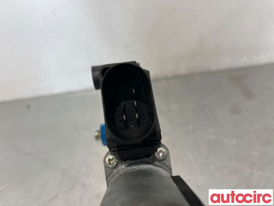Ruteheis høyre bak til BMW X1 2009-2015 (E84) (E84) (BMW|67627268340|)