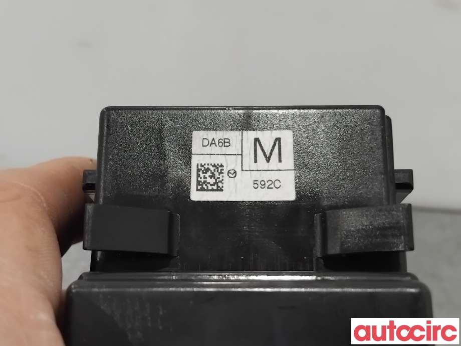 Bryter visker til Mazda CX-3 2015-2022  (MAZDA|DA6B-66-128||DA6B)