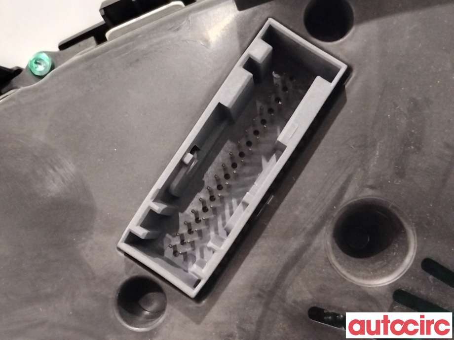 Instrumentpanel til Opel Insignia A 2009-2014 (OPEL|12844144|)