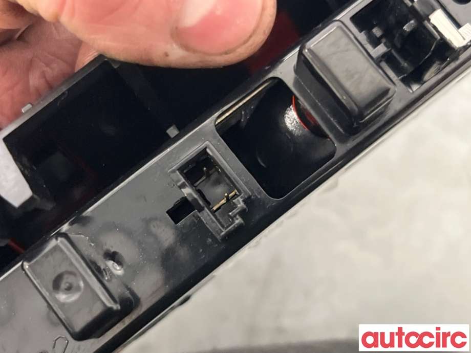 Baklykt bremselys bakrute til Toyota Proace 2013-2016 (Type I)  (TOYOTA|SU001A1288||1401159980)