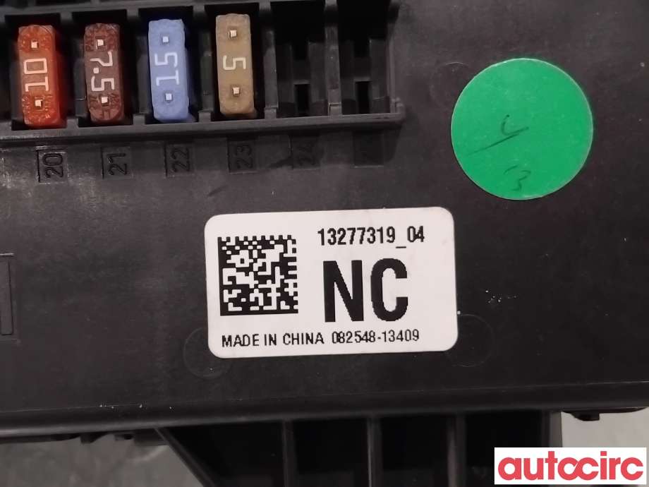 Sikringsboks til Opel Insignia A 2009-2014  (OPEL|13277319|)