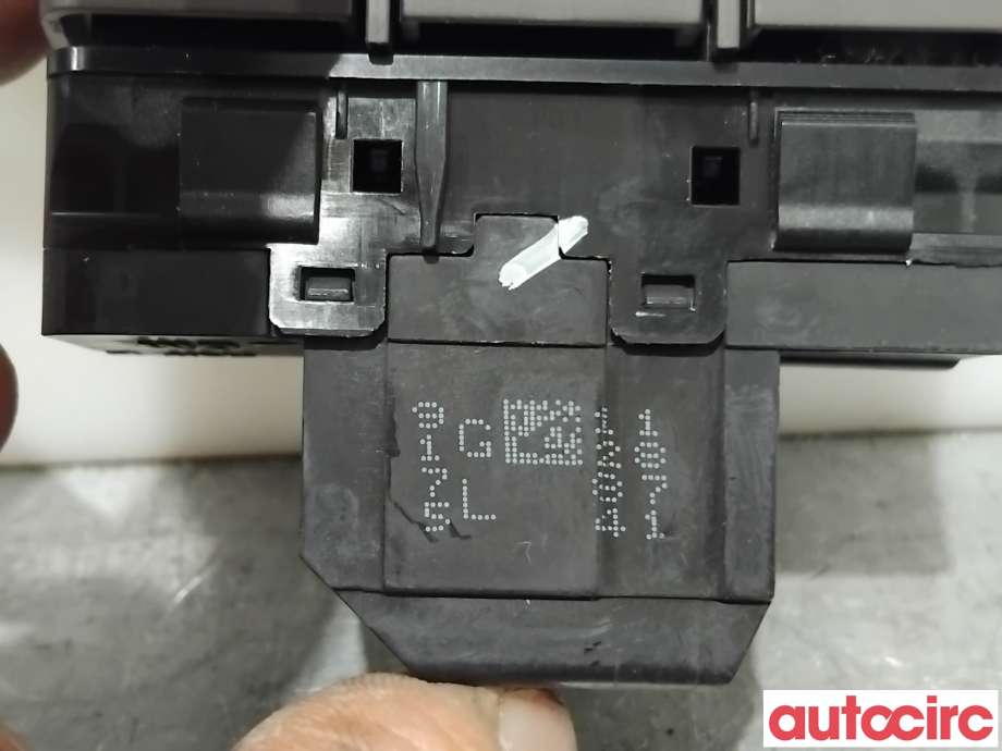Bryter diverse til Opel Insignia A 2009-2014  (OPEL|13315840|)