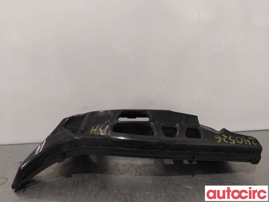 Diverse deler til Mercedes CLA 2013-2019 (C117) (C117) (MERCEDES|A1178850865|)