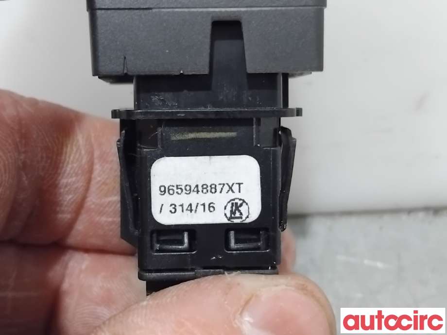 Bryter diverse til Peugeot Partner 2015-2019 (Type II, Fase 2)  (PEUGEOT|6590LF||96594887XT)