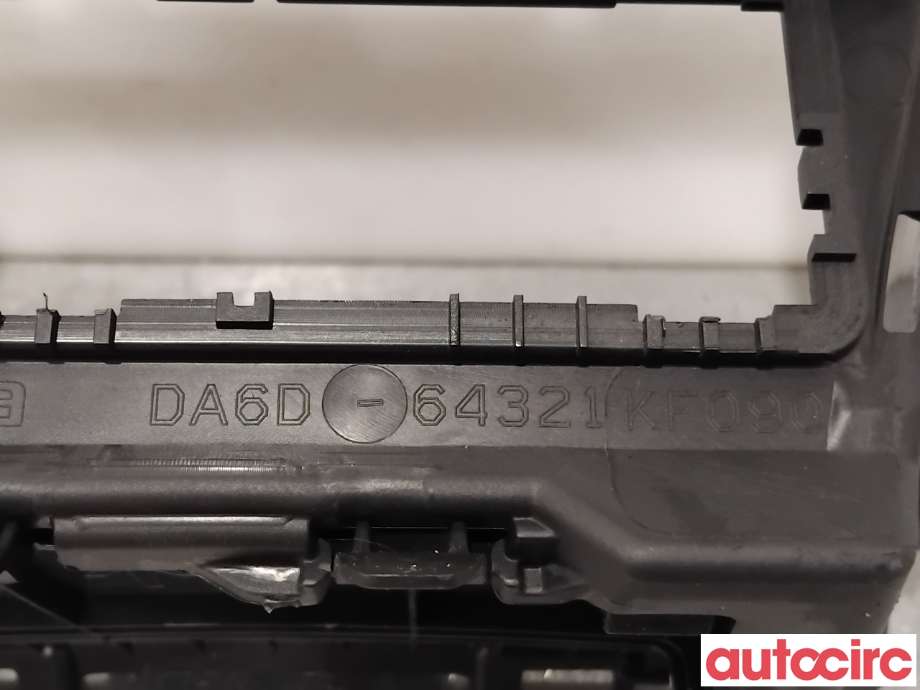 Innredning diverse til Mazda 2 2015-2019 (Type III, Fase 1)  (MAZDA|DA6D-64-320||DA6D-64321)