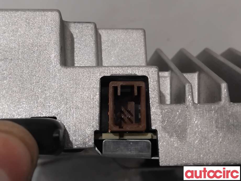 Styreenhet bluetooth til Mazda 2 2015-2019 (Type III, Fase 1) (MAZDA|BADE-66-9C0L|KF256|DC3L669C0C)